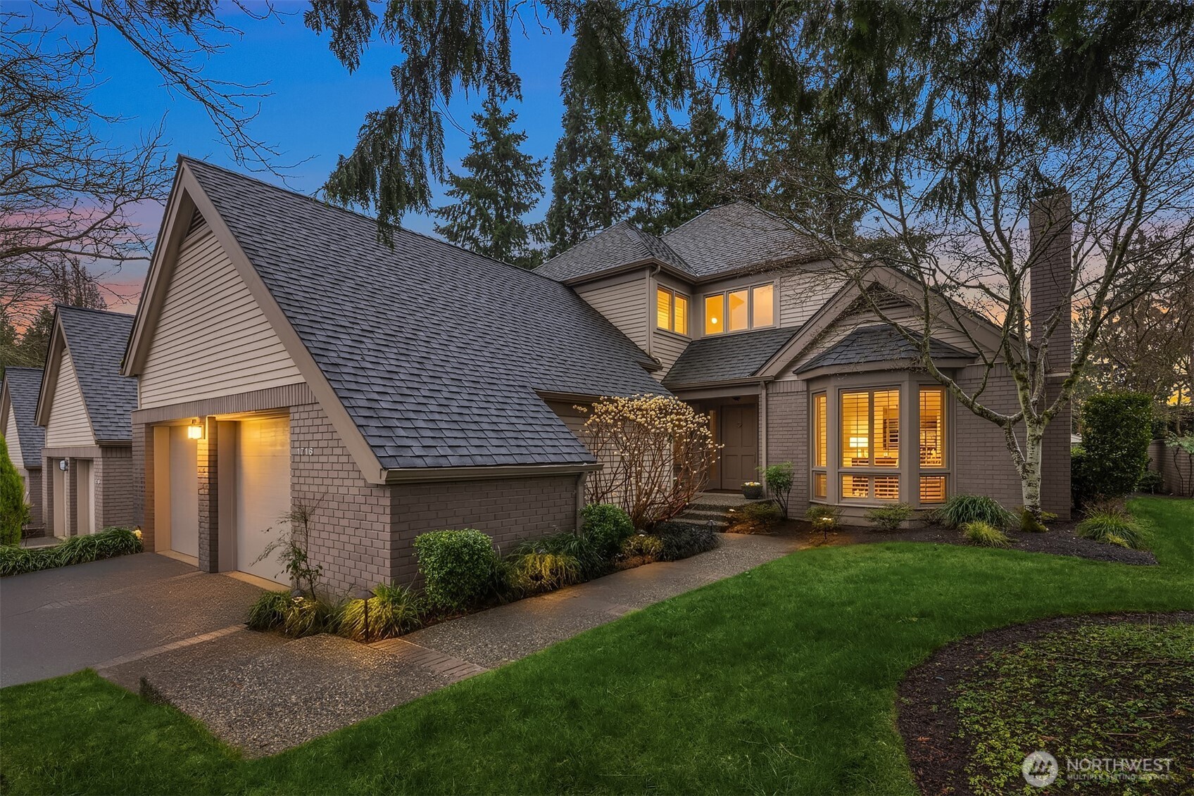 1716 Bellevue Way NE, Bellevue, WA 98004