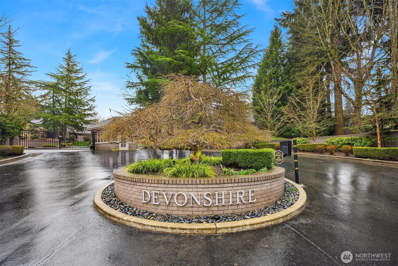 1716 Bellevue Way NE, Bellevue, WA 98004