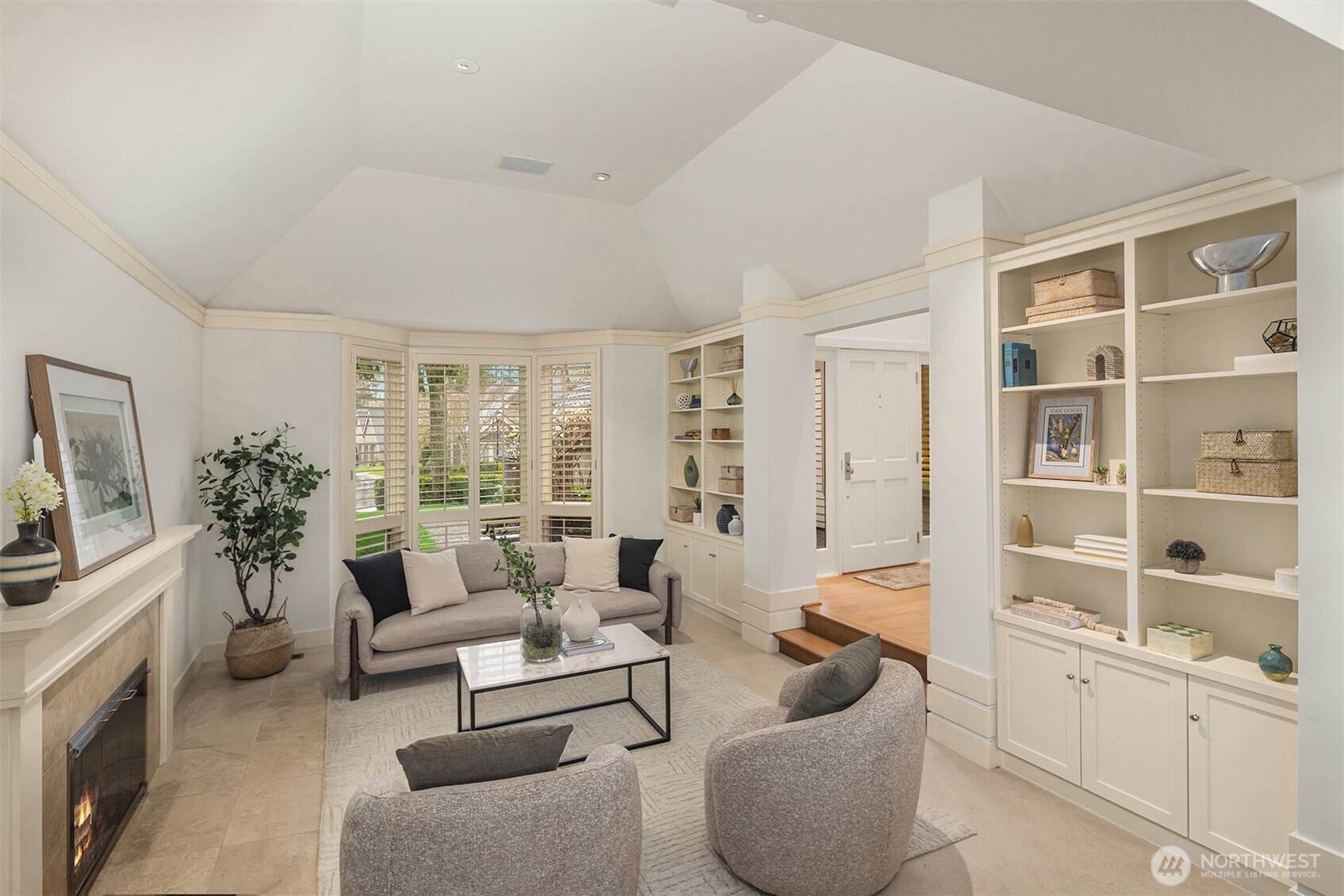 1716 Bellevue Way NE, Bellevue, WA 98004