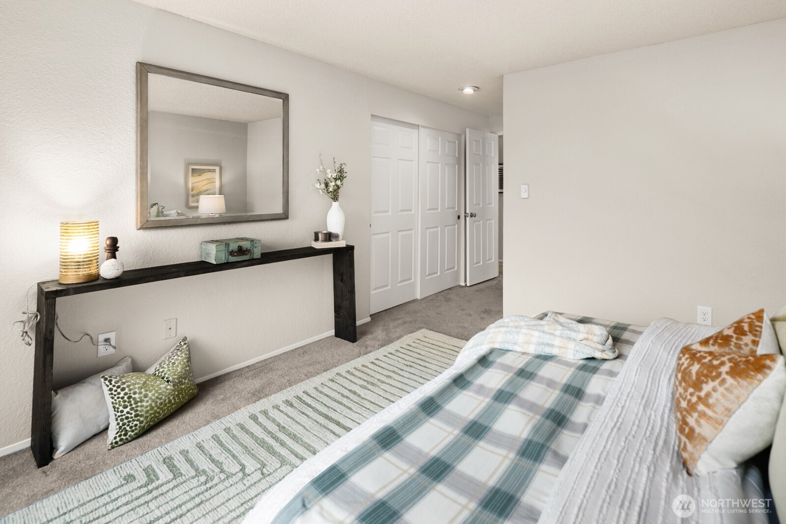 15175 Sunwood Boulevard #DD32, Tukwila, WA 98188