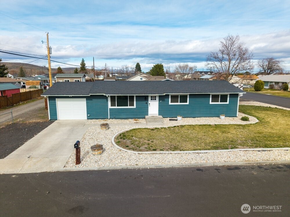 911 1ST NE, Ephrata, WA 98823