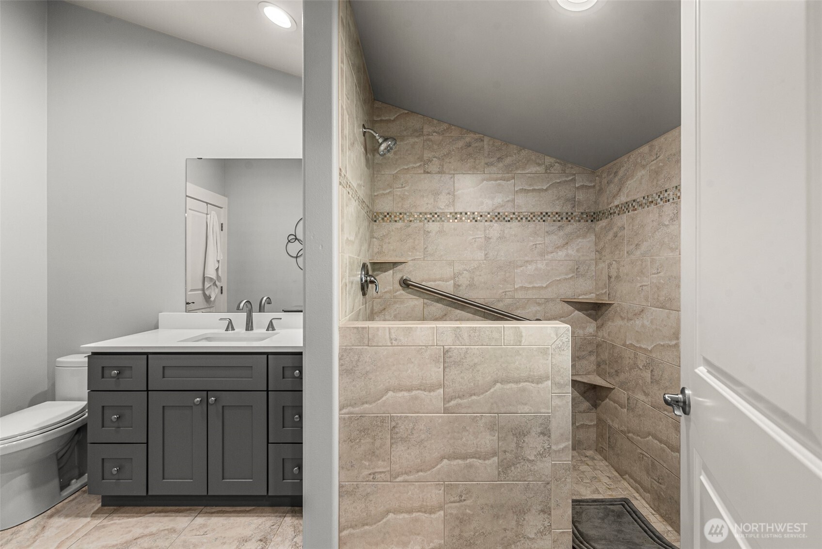 8997 Crescent Bar Road NW #219, Quincy, WA 98848