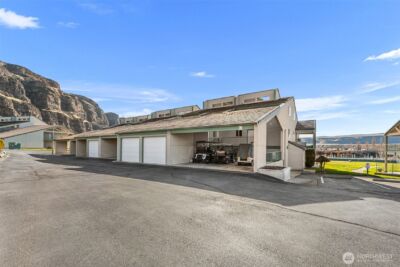 8997 Crescent Bar Road NW #219, Quincy, WA 98848 - Photo 9