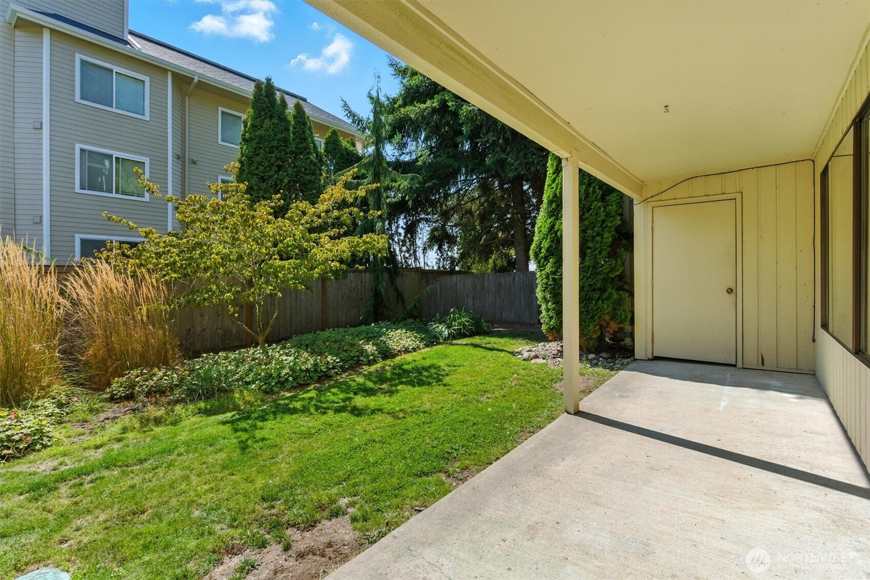26425 Pennsylvania Avenue NE #34, Kingston, WA 98346