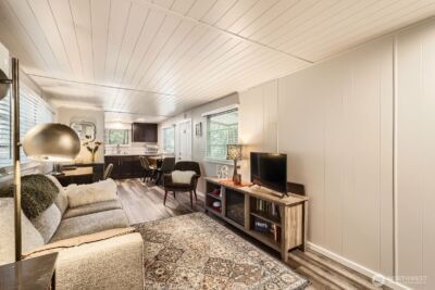 23800 SE Tiger Mountain Road #39, Issaquah, WA 98027 - Photo 2