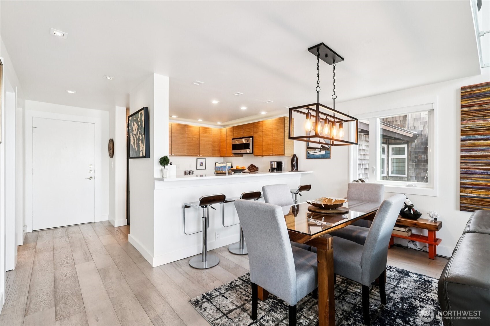 3717 Beach Drive SW #316, Seattle, WA 98106