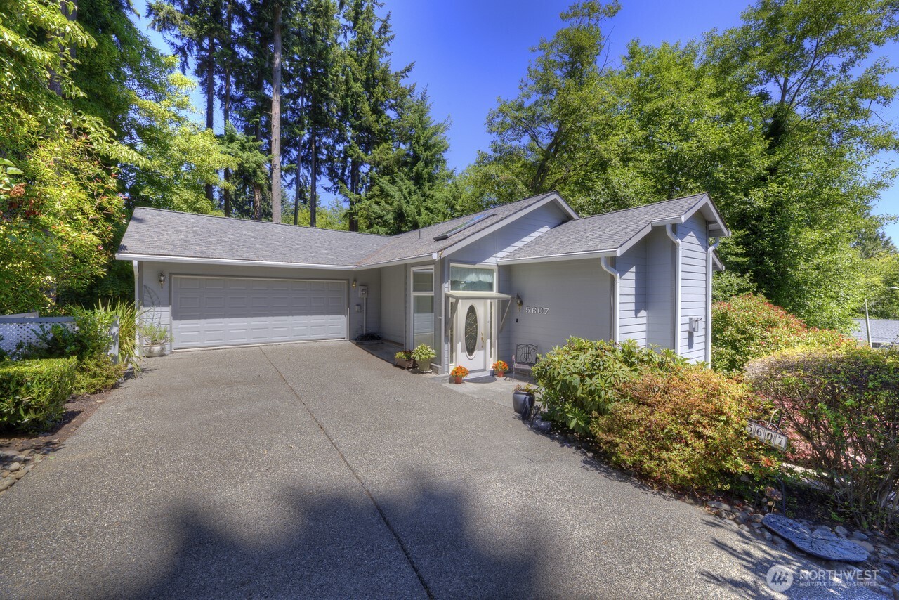 5607 178TH Street SW, Lynnwood, WA 98037