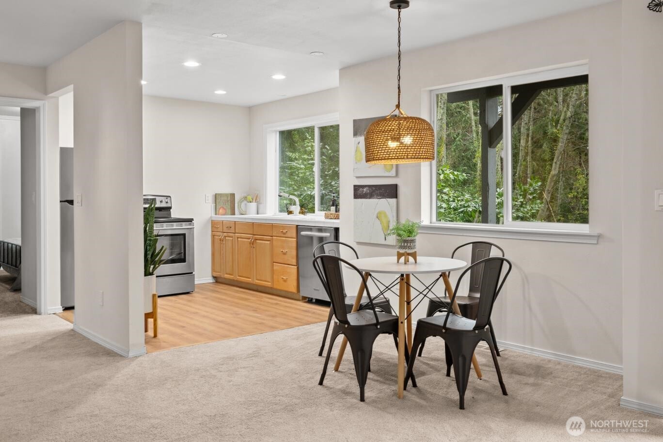 5607 178TH Street SW, Lynnwood, WA 98037