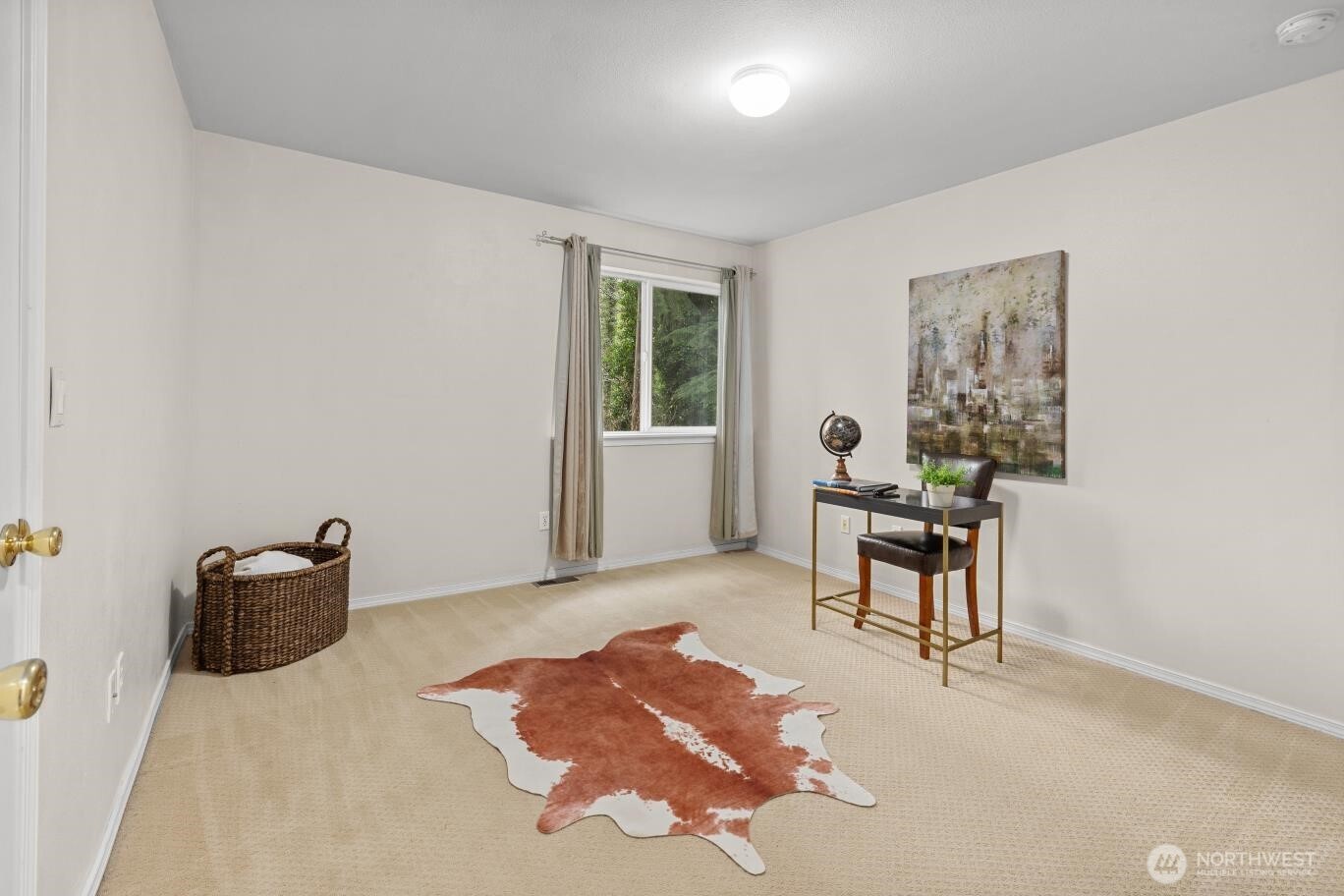 5607 178TH Street SW, Lynnwood, WA 98037