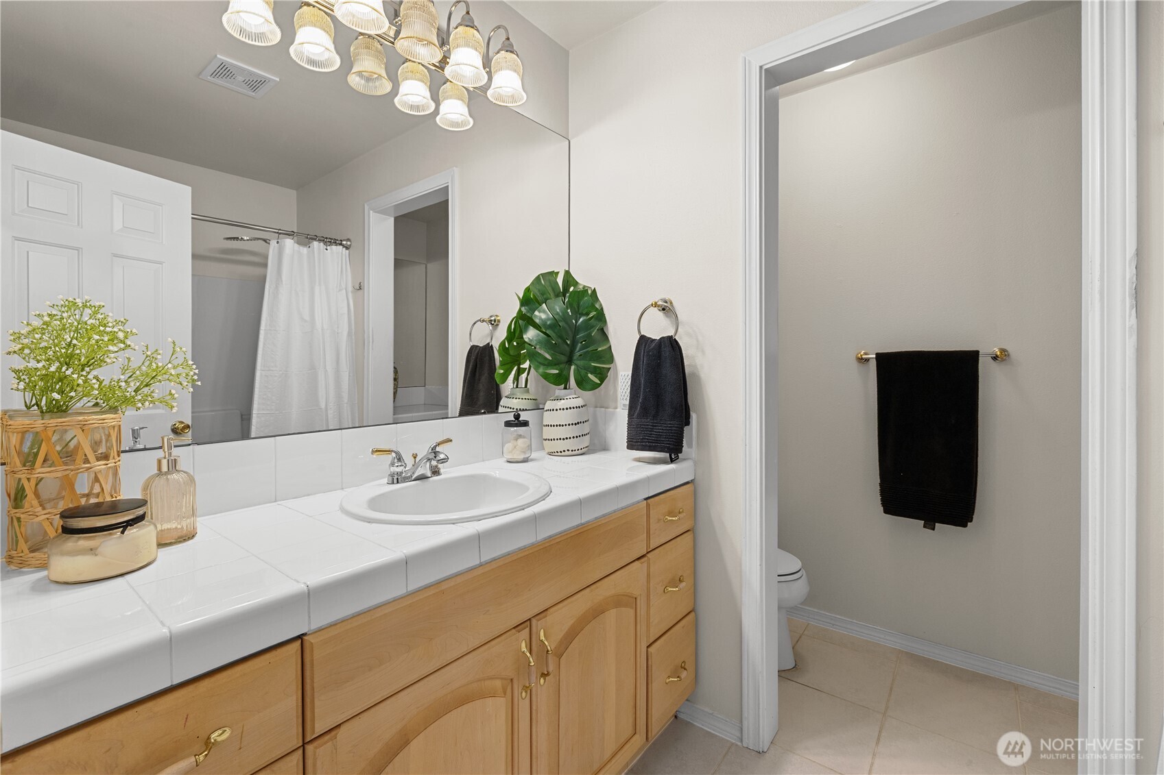 5607 178TH Street SW, Lynnwood, WA 98037