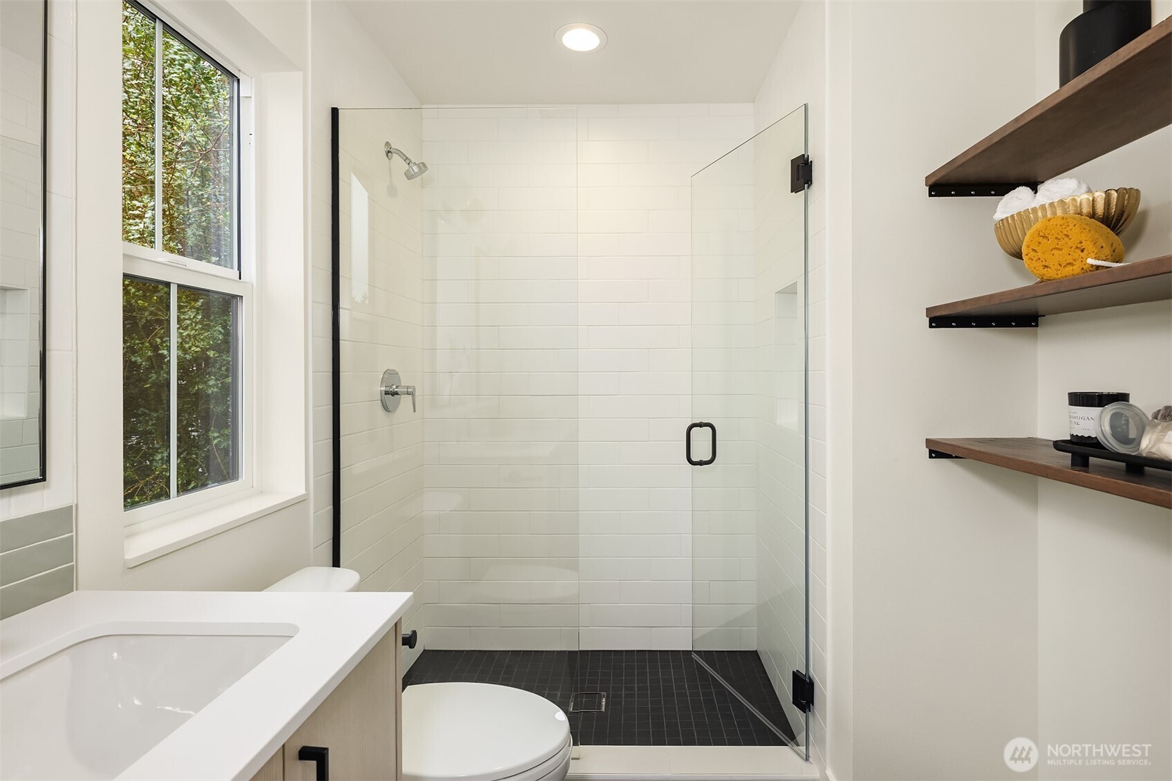 337 18th Avenue , Kirkland, WA 98033