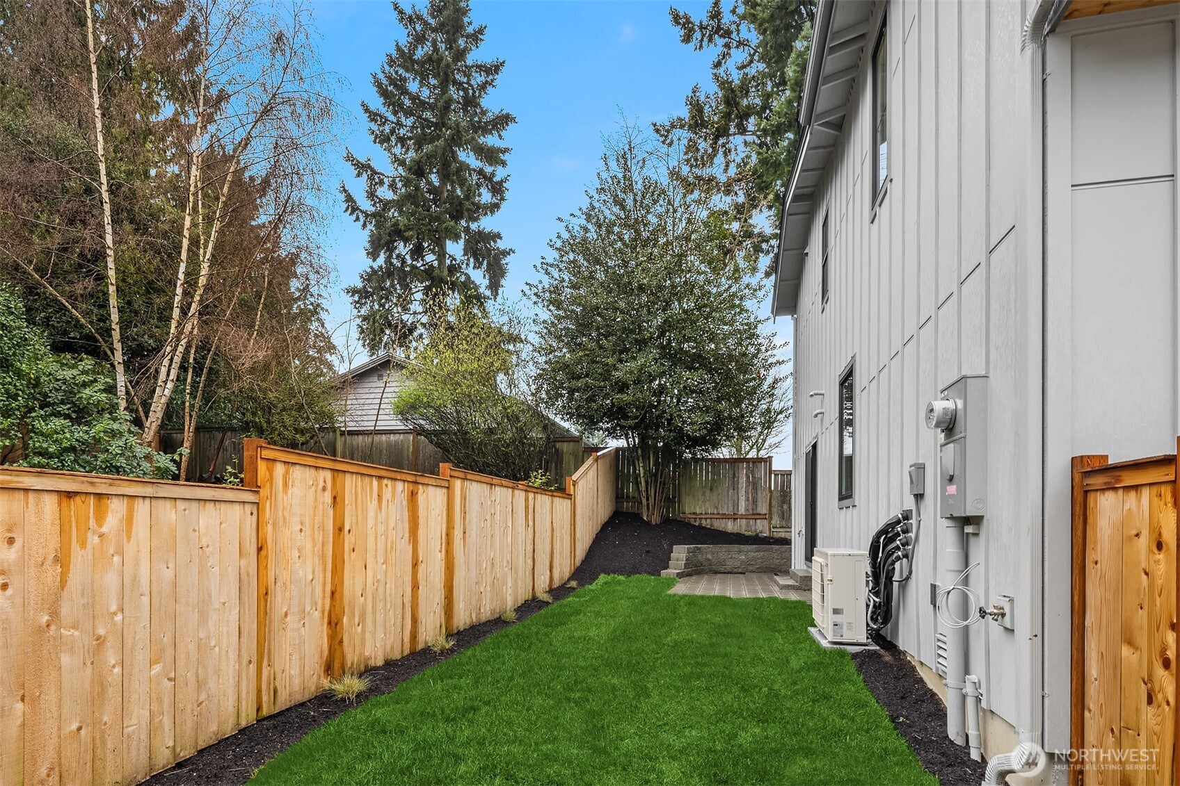 337 18th Avenue , Kirkland, WA 98033