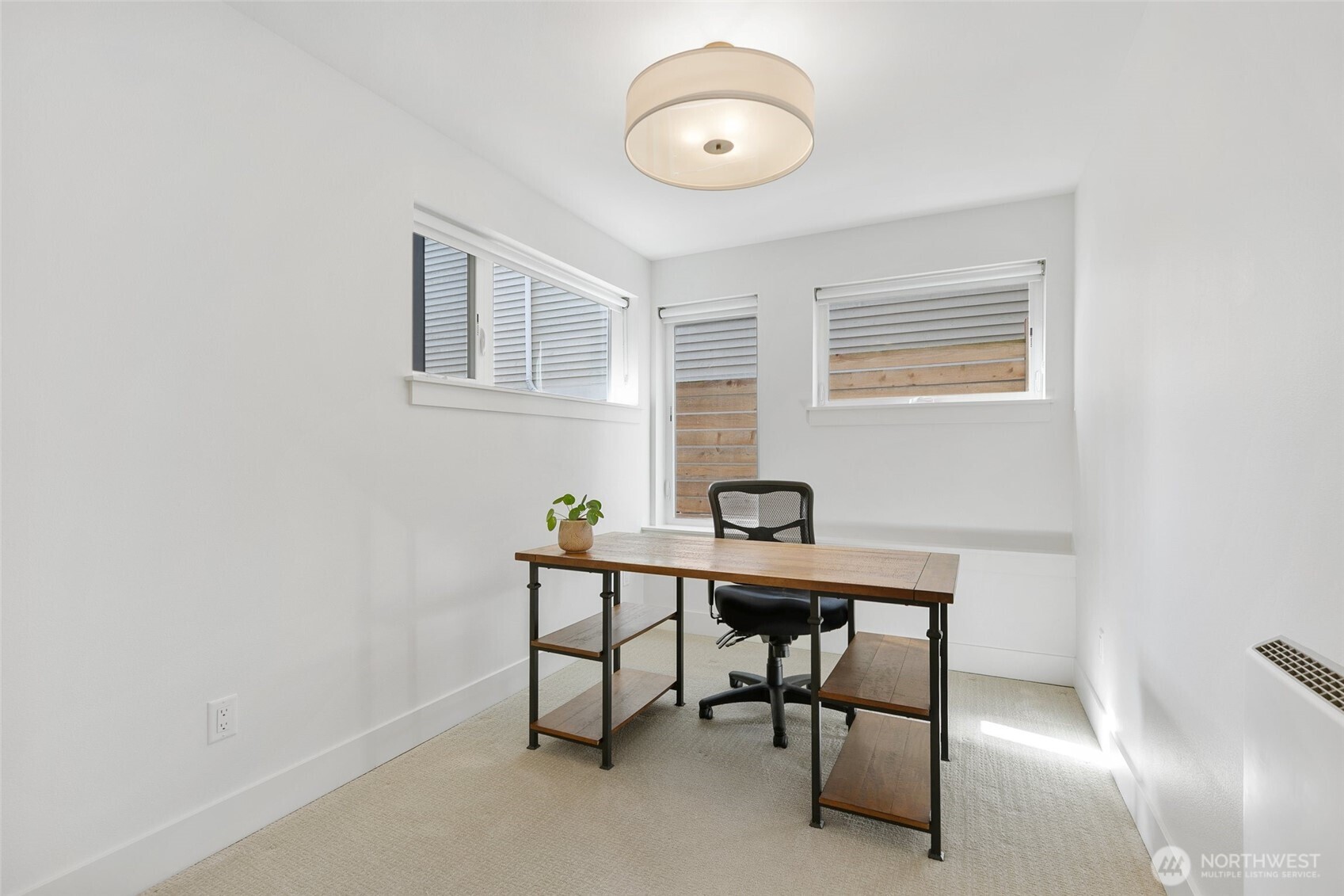 408 Aloha Street , Seattle, WA 98109