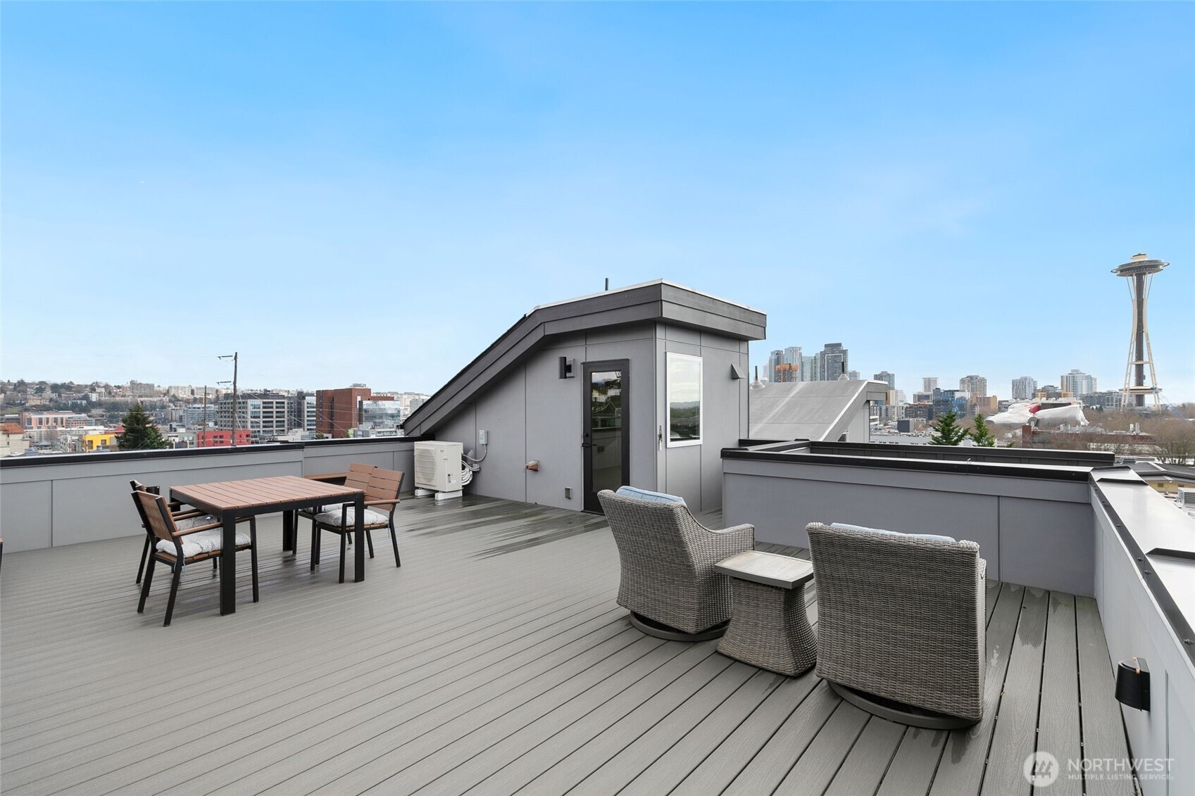 408 Aloha Street , Seattle, WA 98109