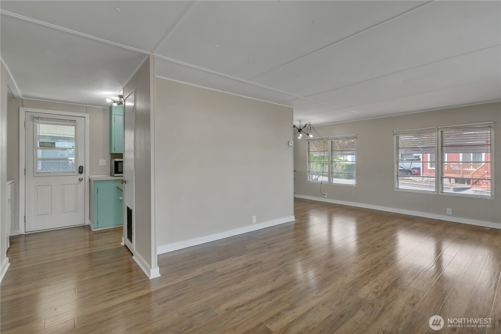 18316 34th Avenue S, SeaTac, WA 98188