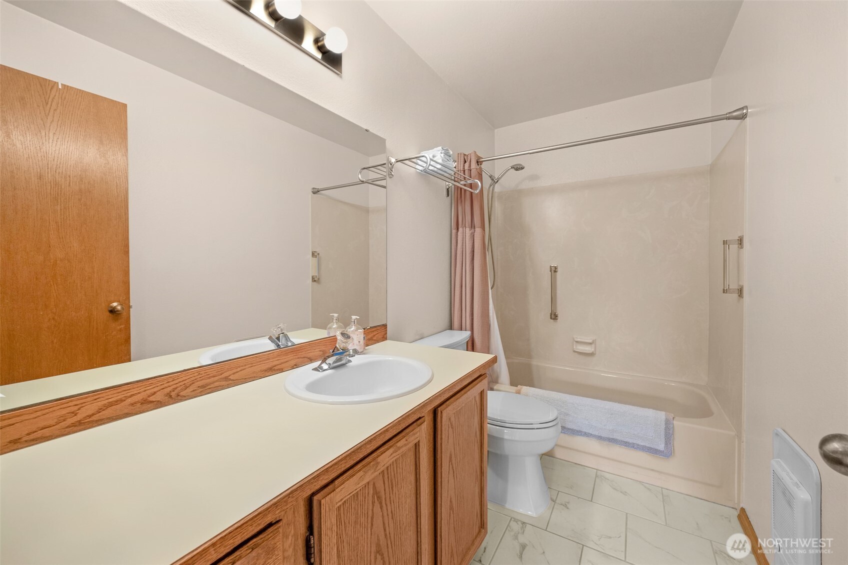 101 Pine Avenue #105, Snohomish, WA 98290