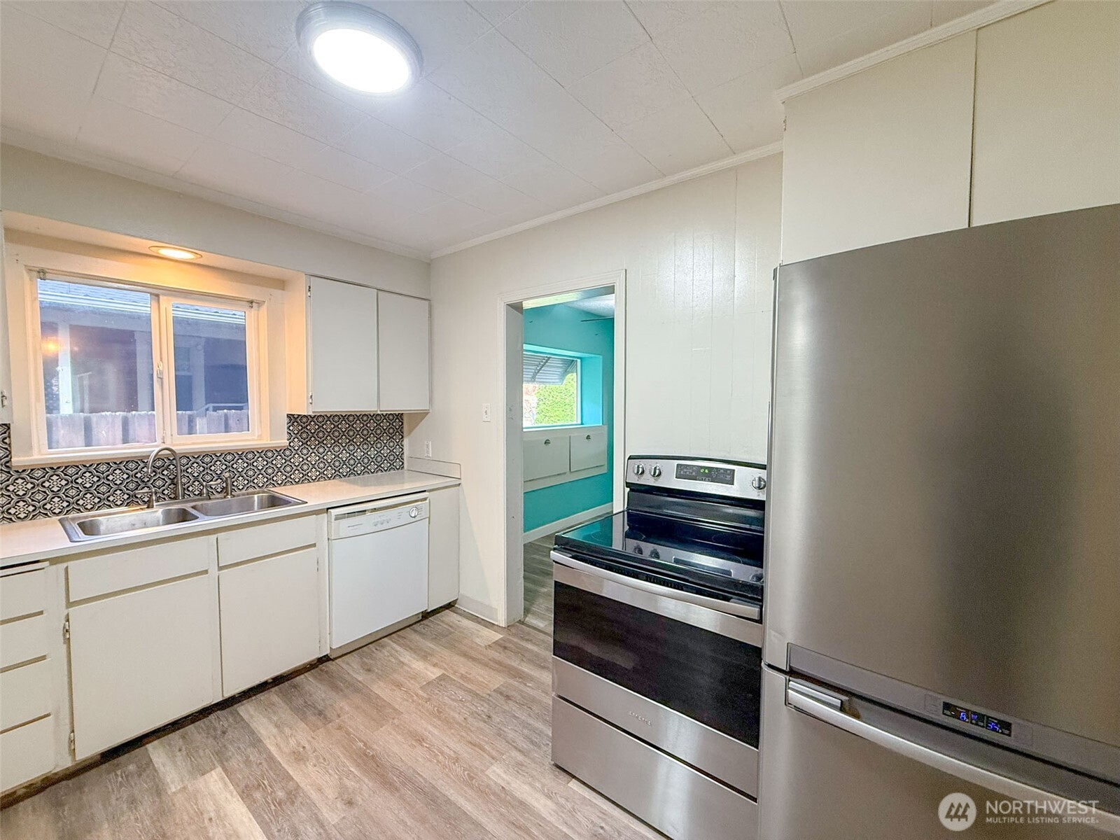 1821 Nichols Boulevard , Longview, WA 98632