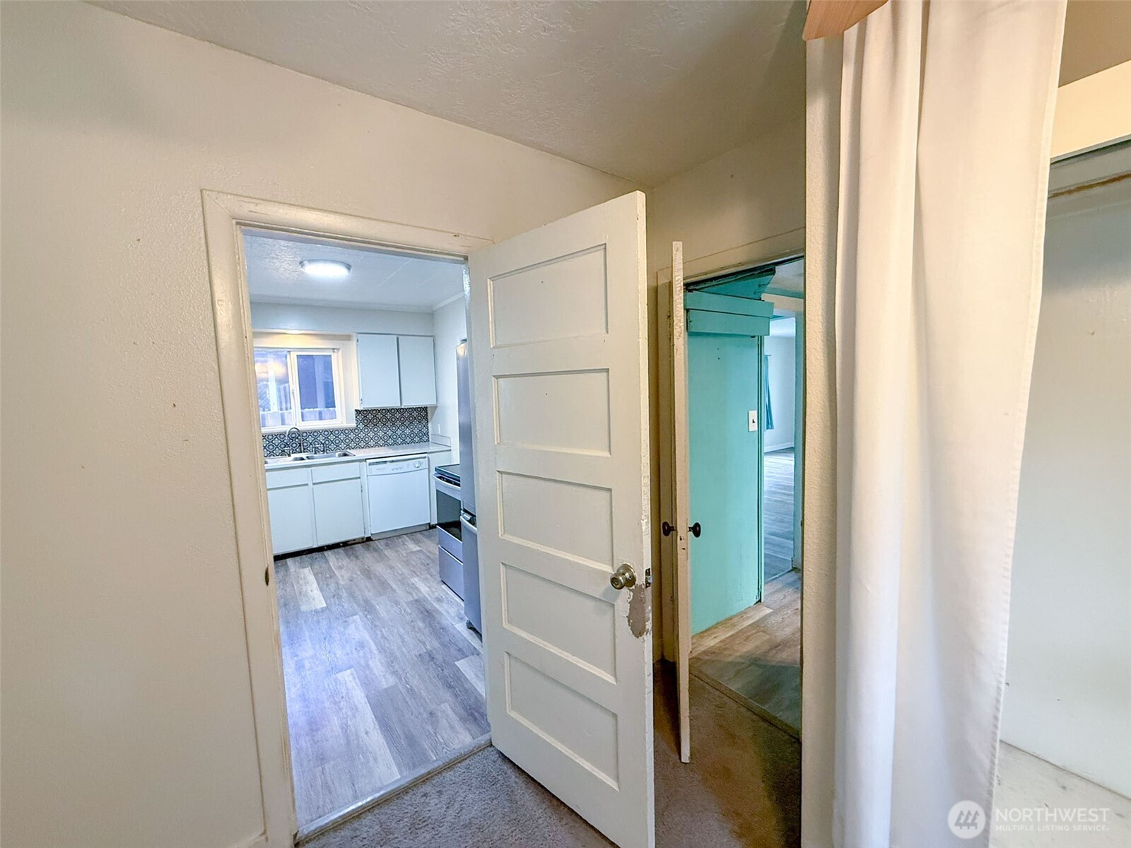 1821 Nichols Boulevard , Longview, WA 98632