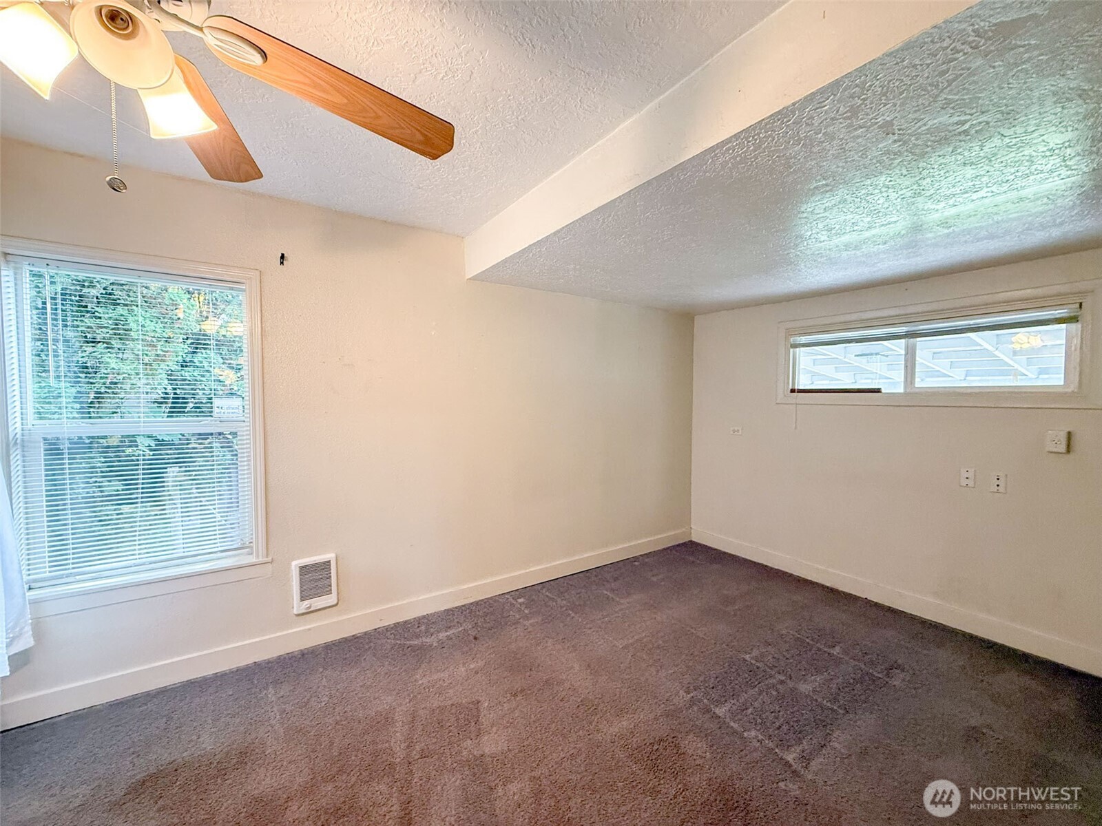 1821 Nichols Boulevard , Longview, WA 98632