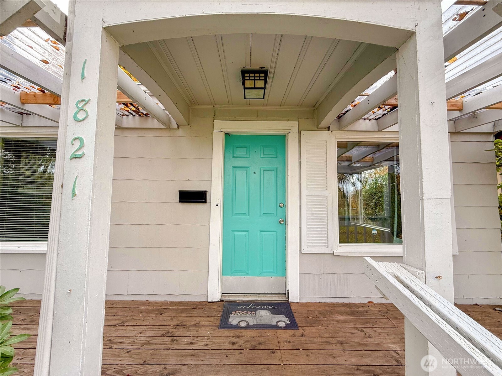 1821 Nichols Boulevard , Longview, WA 98632