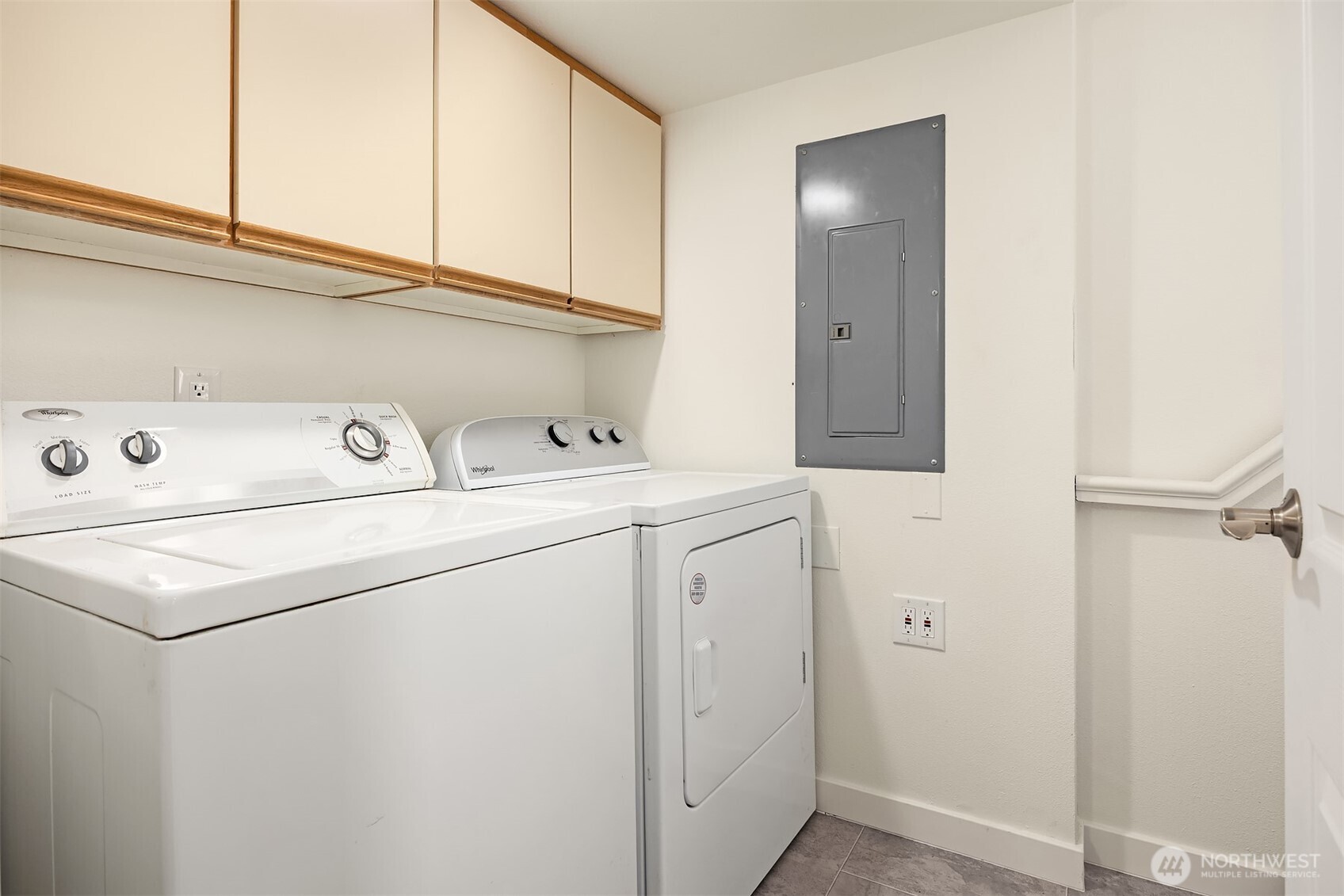 5019 5th Avenue NE, Seattle, WA 98105