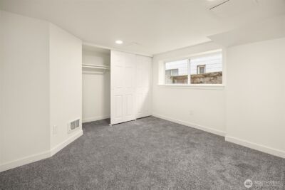 5019 5th Avenue NE, Seattle, WA 98105 - Photo 20