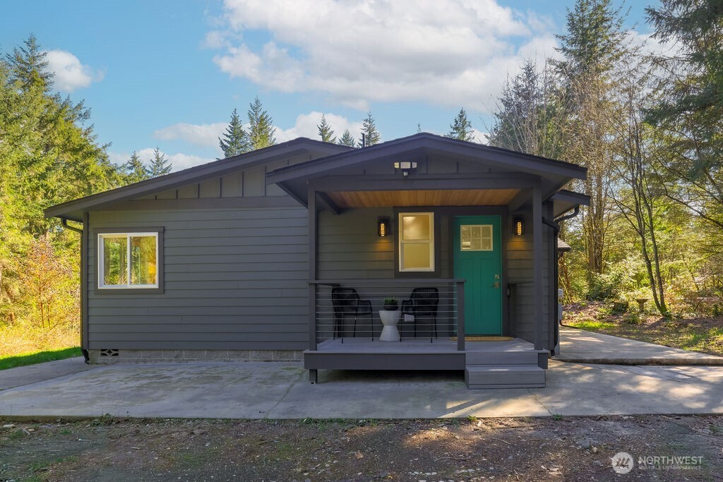 13317 Bandix Road SE, Olalla, WA 98359