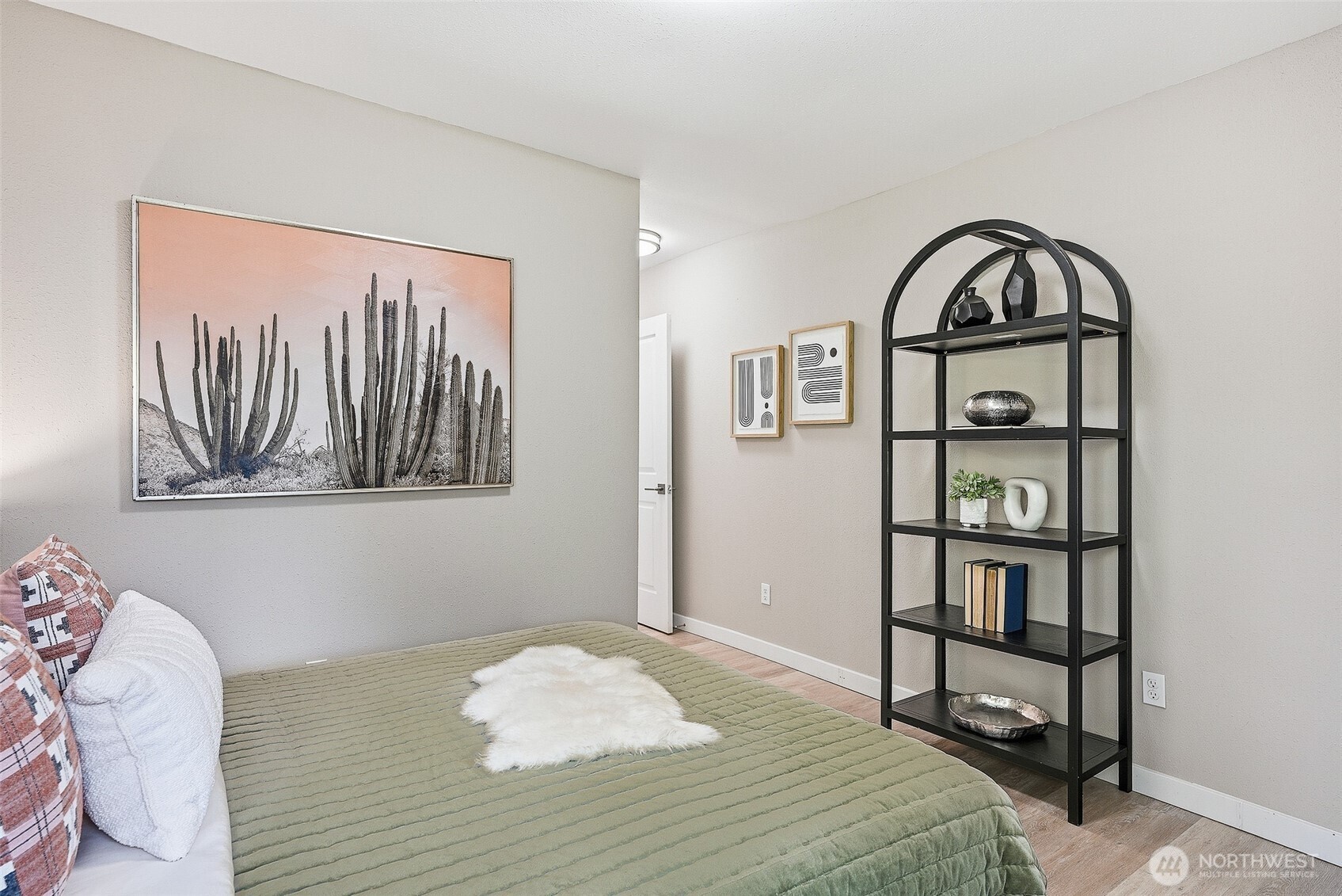 18824 80th Avenue W, Edmonds, WA 98026