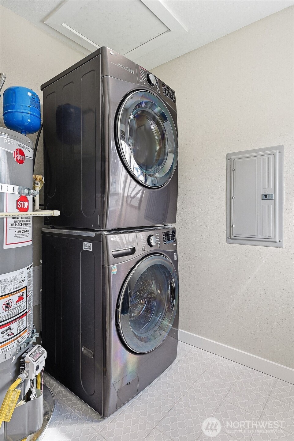 18824 80th Avenue W, Edmonds, WA 98026