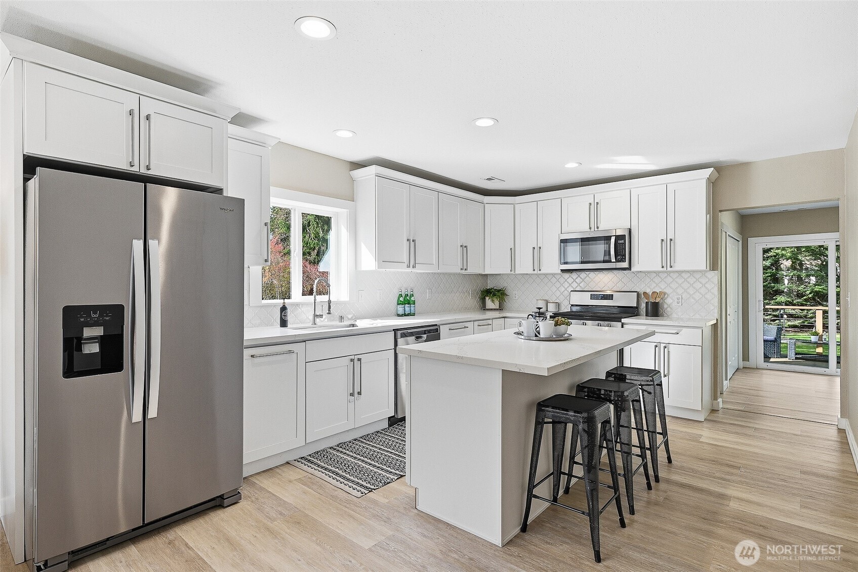 18824 80th Avenue W, Edmonds, WA 98026