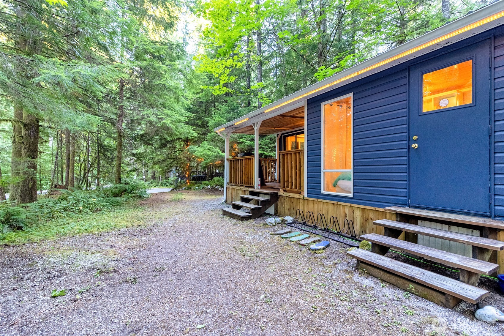 160 3 Big River Boulevard E, Deming, WA 98244