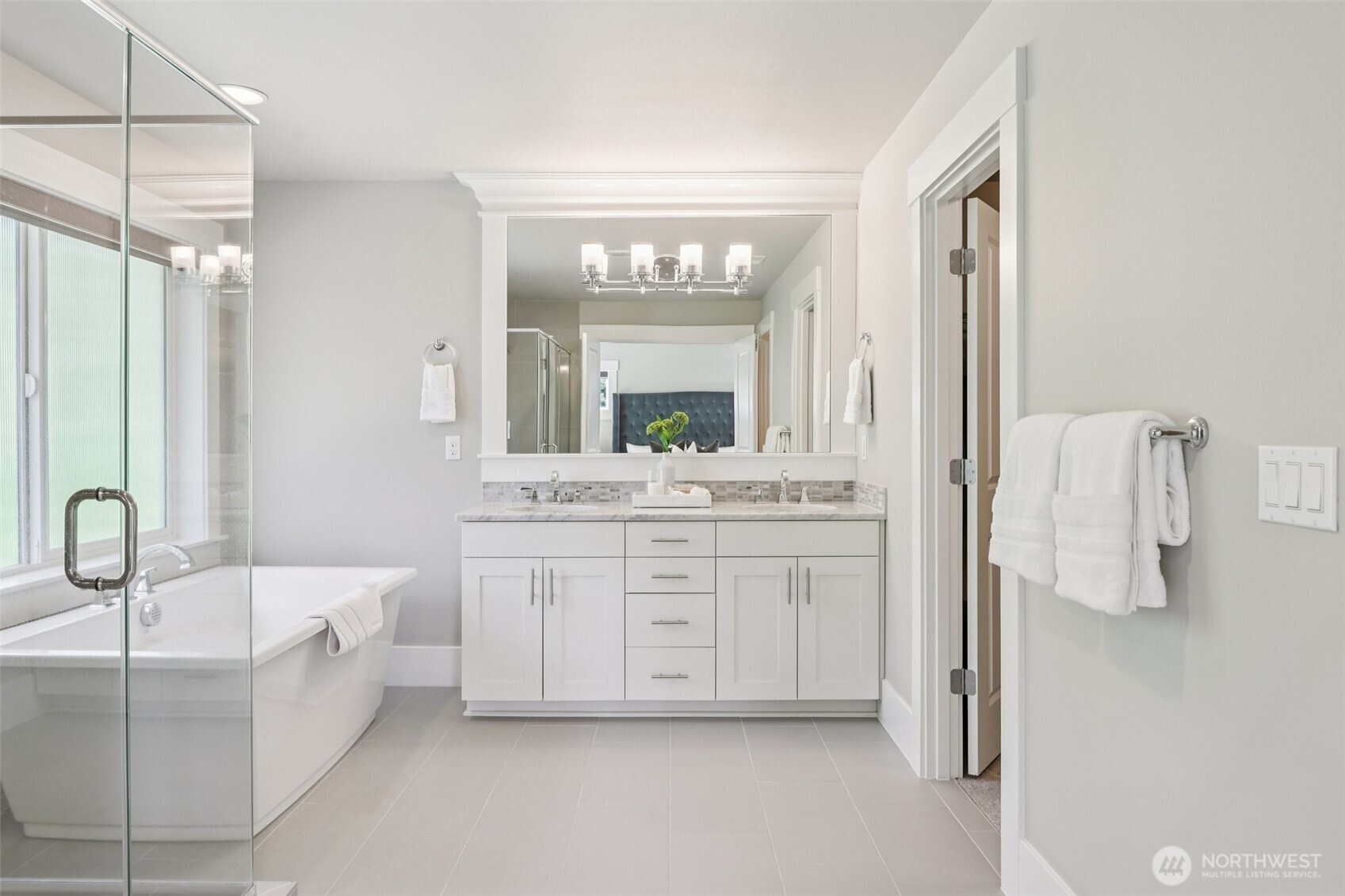 4991 229th Avenue SE, Issaquah, WA 98029