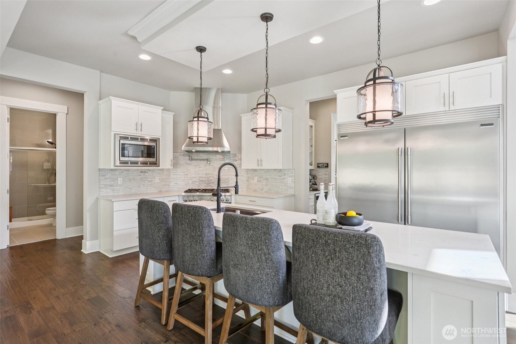 4991 229th Avenue SE, Issaquah, WA 98029