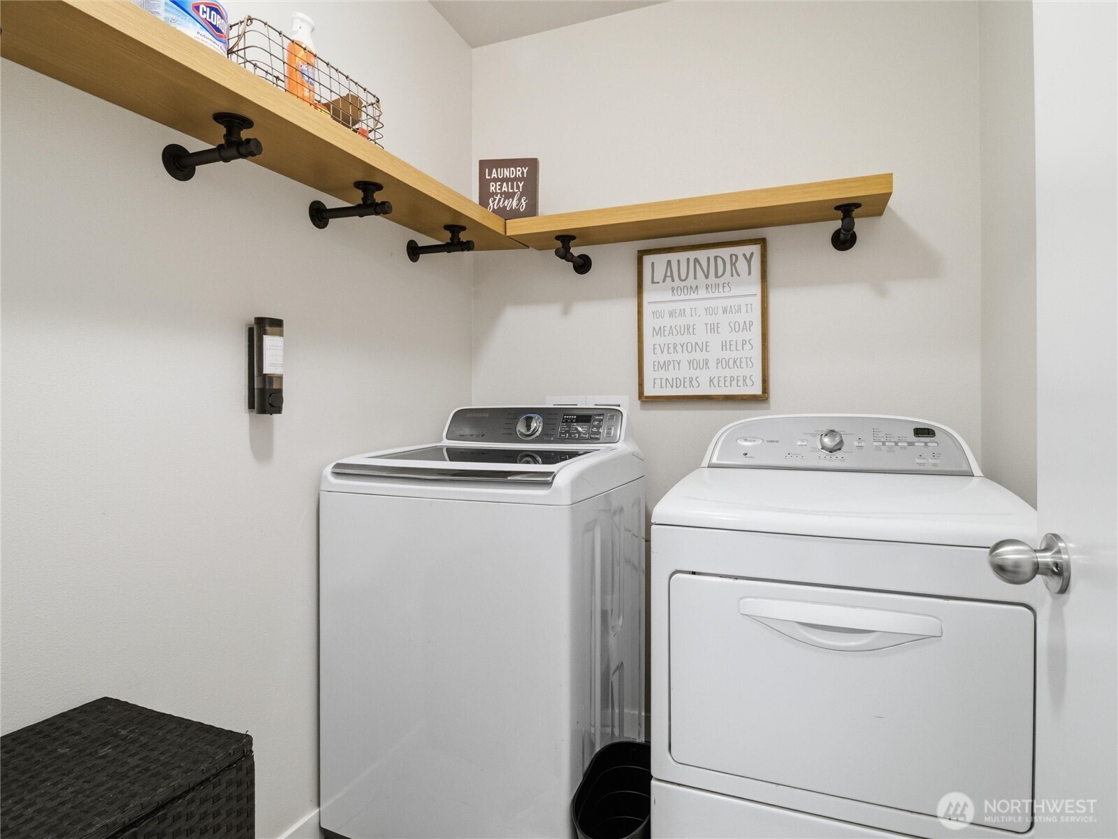 146 Valley Creek Drive , Port Angeles, WA 98362