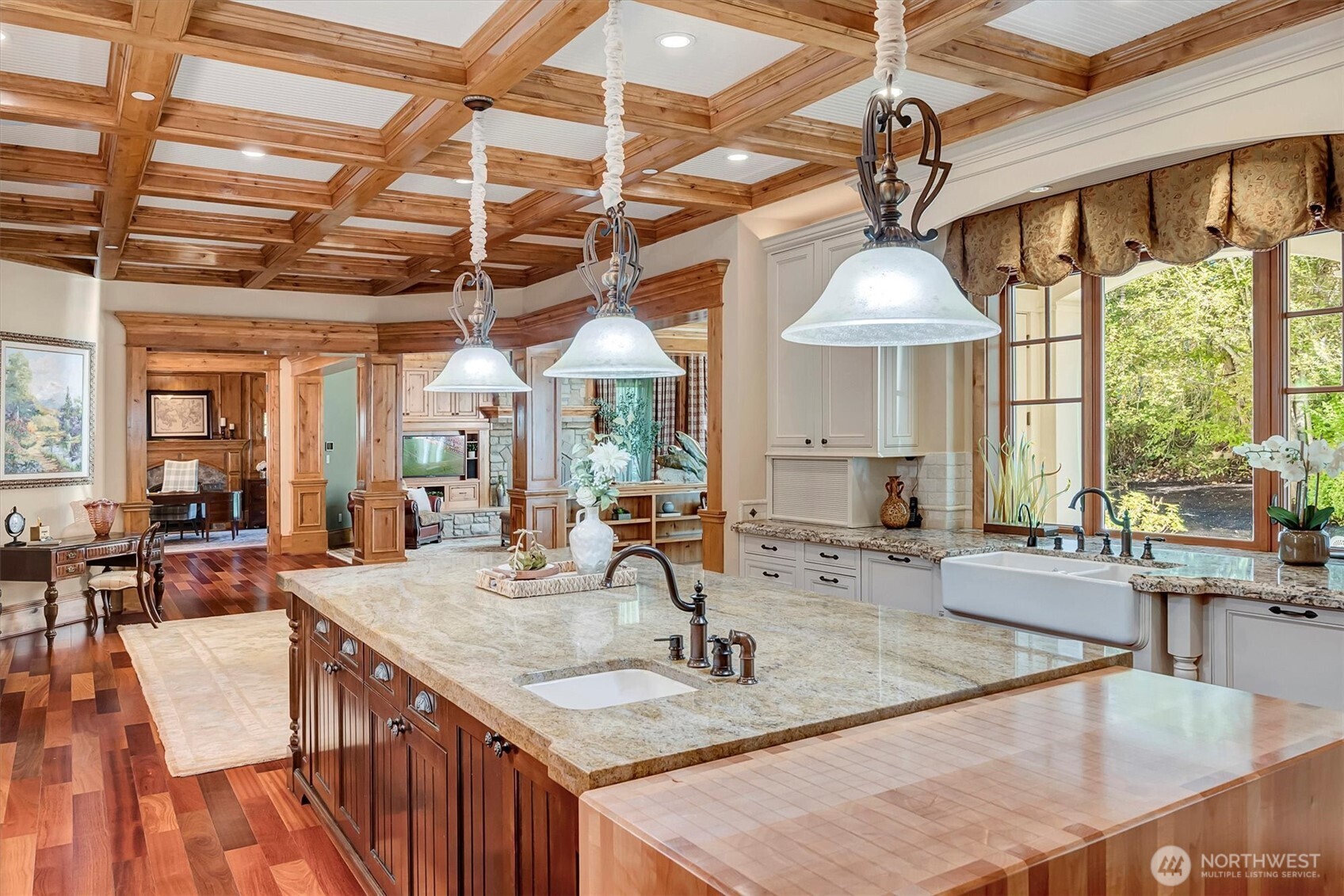 13132 206th Avenue NE, Woodinville, WA 98077