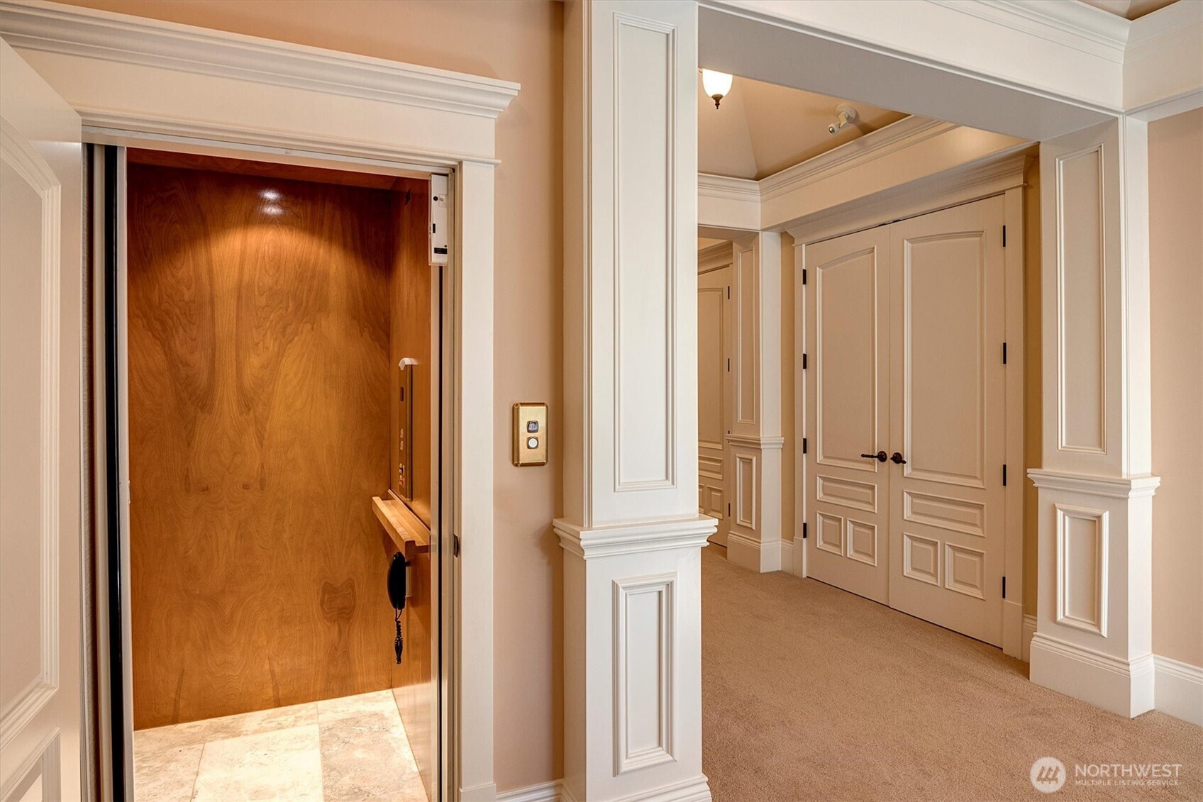 13132 206th Avenue NE, Woodinville, WA 98077