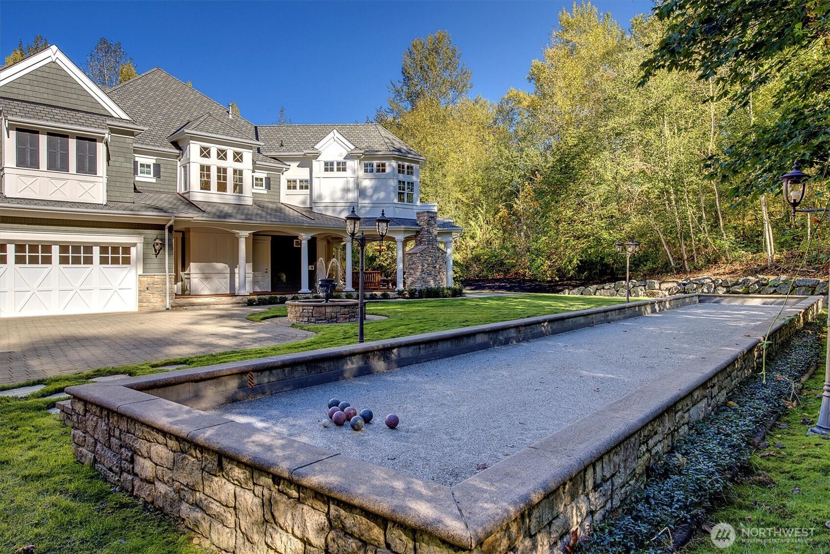 13132 206th Avenue NE, Woodinville, WA 98077