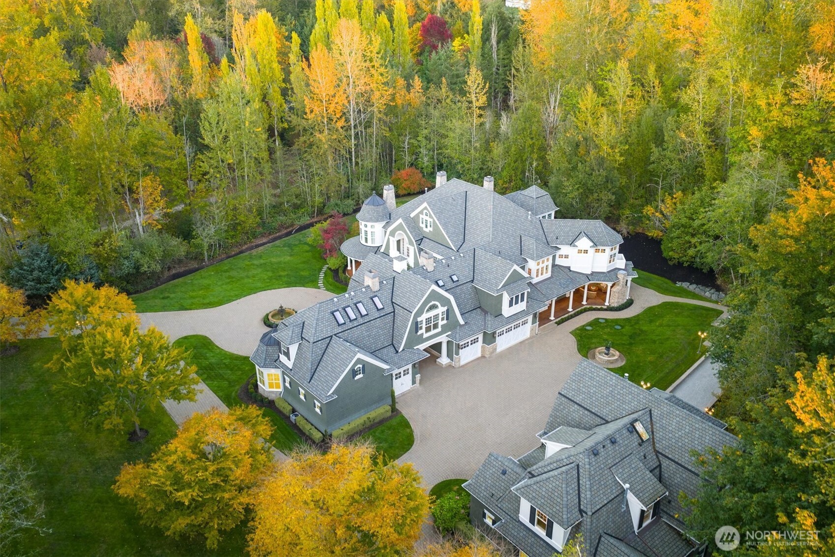 13132 206th Avenue NE, Woodinville, WA 98077