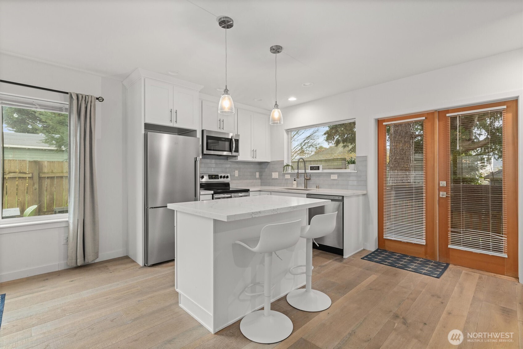 7344 23rd Avenue NW #B, Seattle, WA 98117