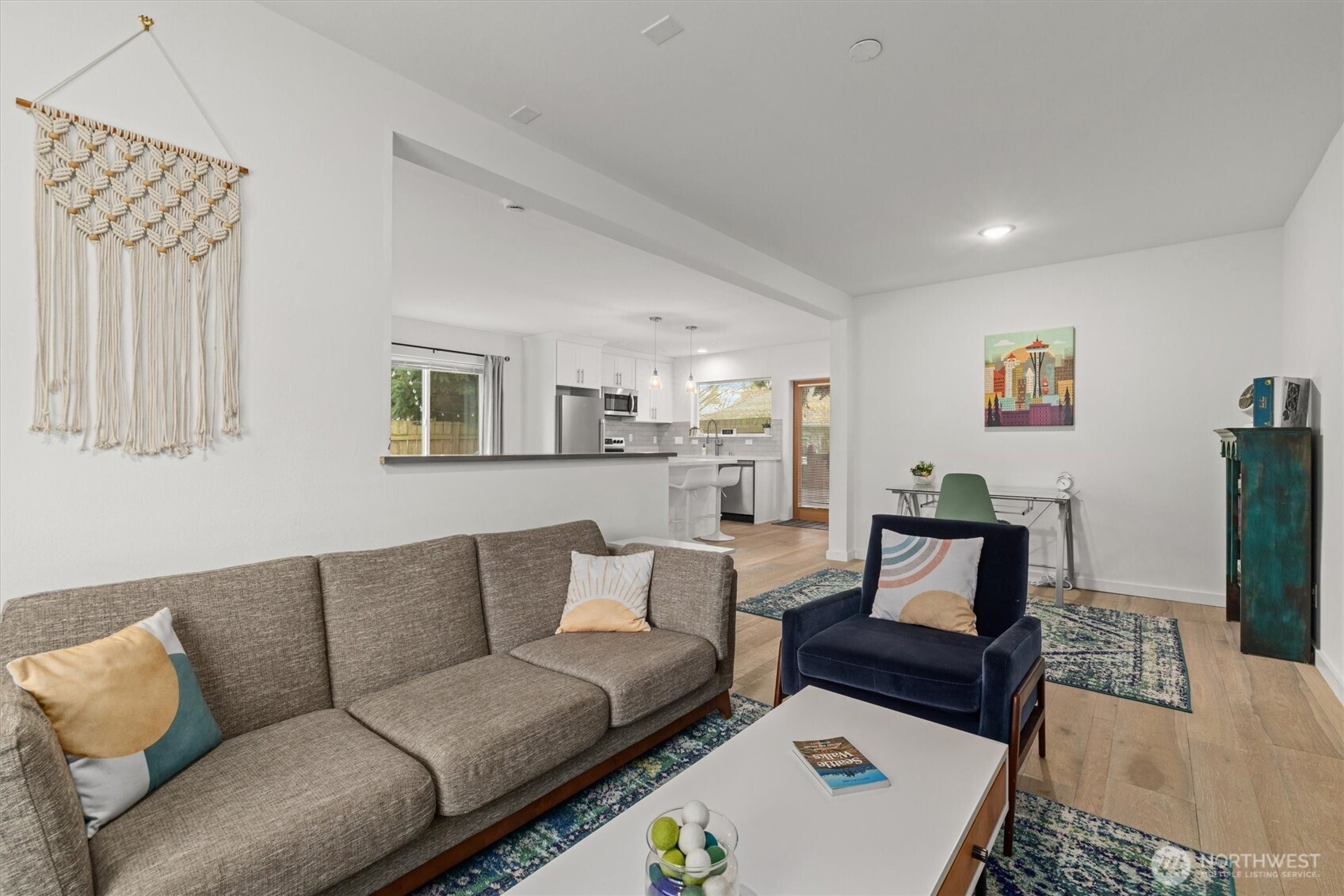 7344 23rd Avenue NW #B, Seattle, WA 98117