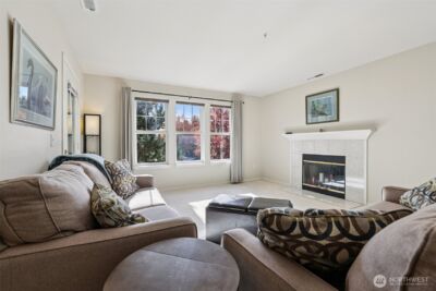 4109 224th Lane SE #207, Issaquah, WA 98029