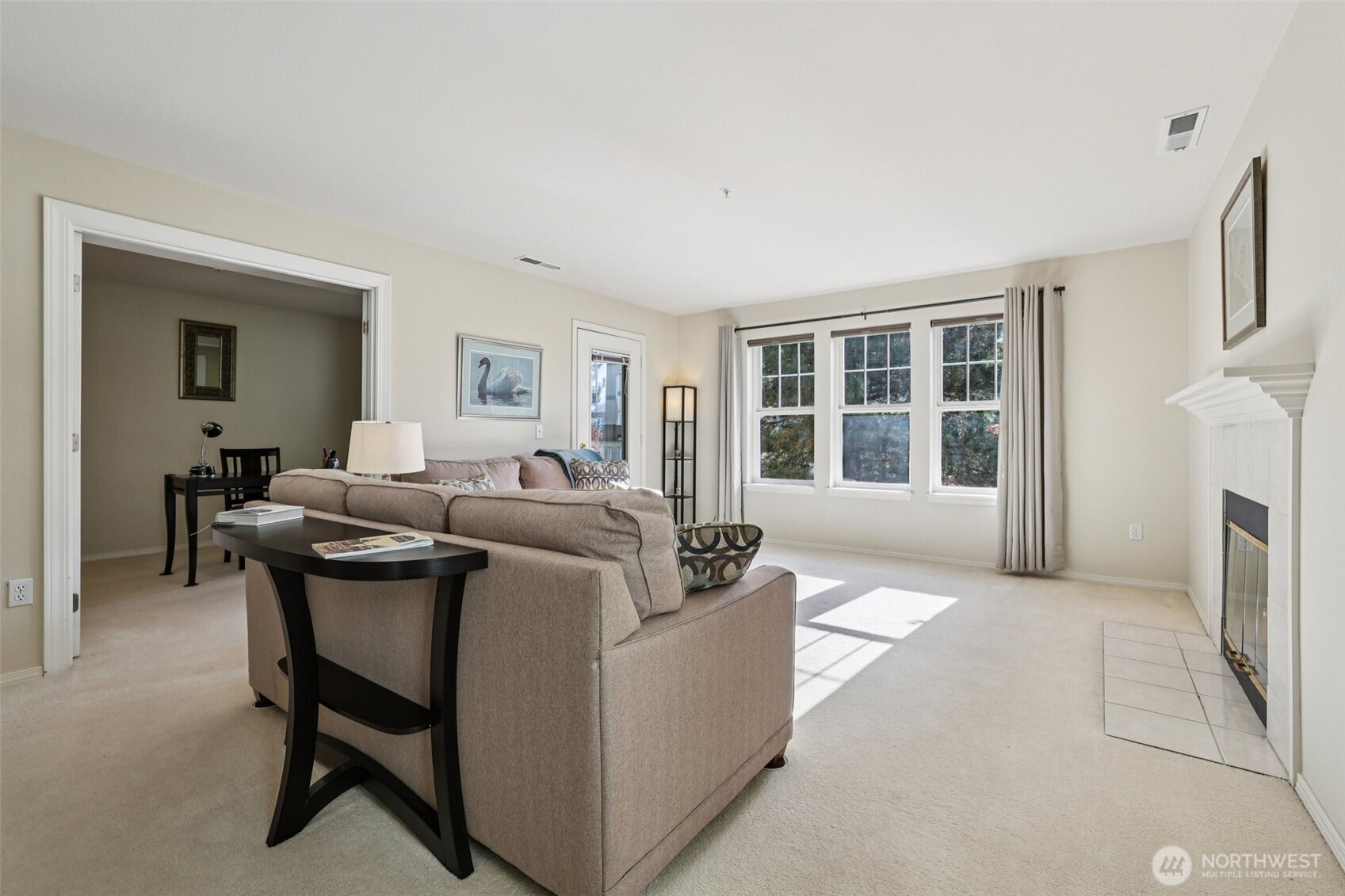 4109 224th Lane SE #207, Issaquah, WA 98029