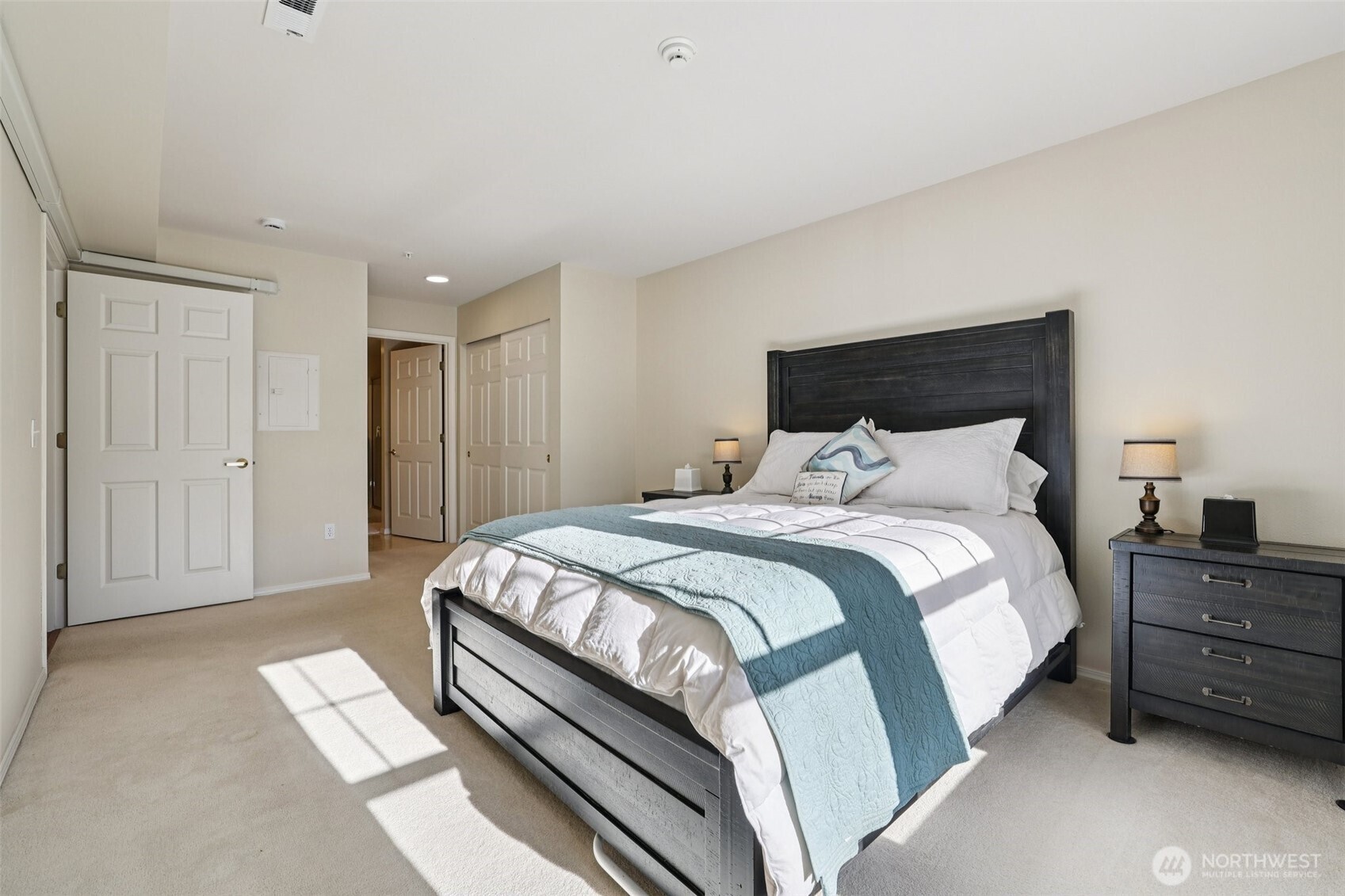 4109 224th Lane SE #207, Issaquah, WA 98029