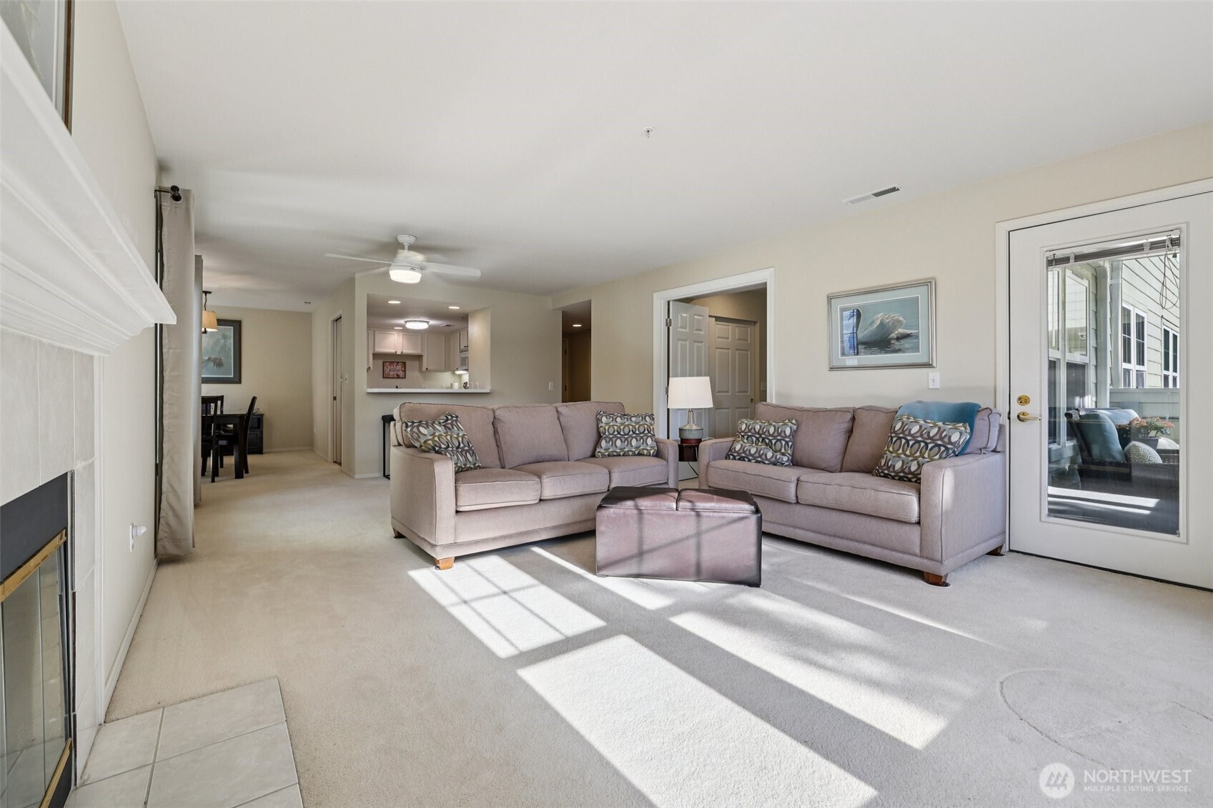 4109 224th Lane SE #207, Issaquah, WA 98029