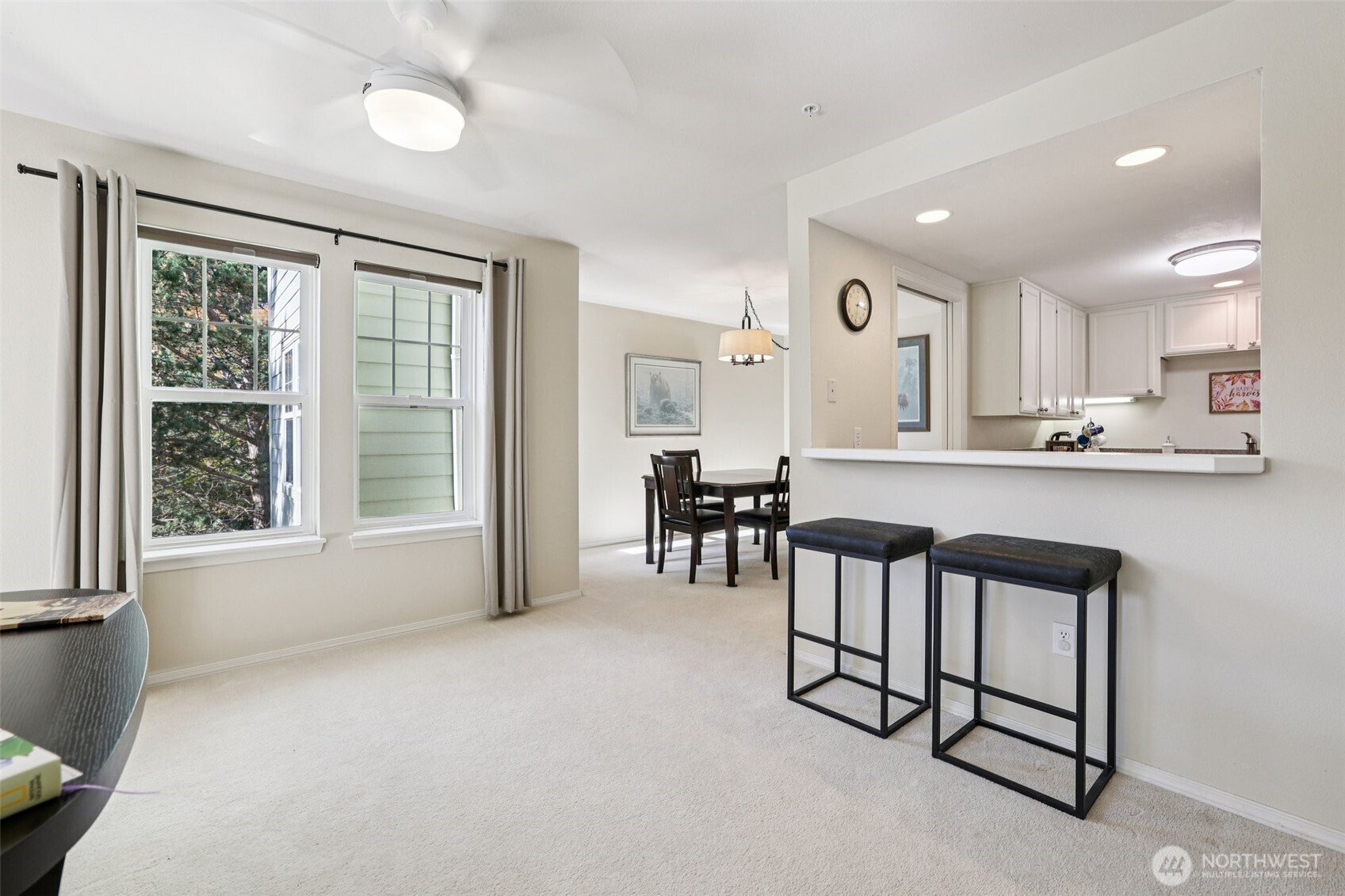 4109 224th Lane SE #207, Issaquah, WA 98029