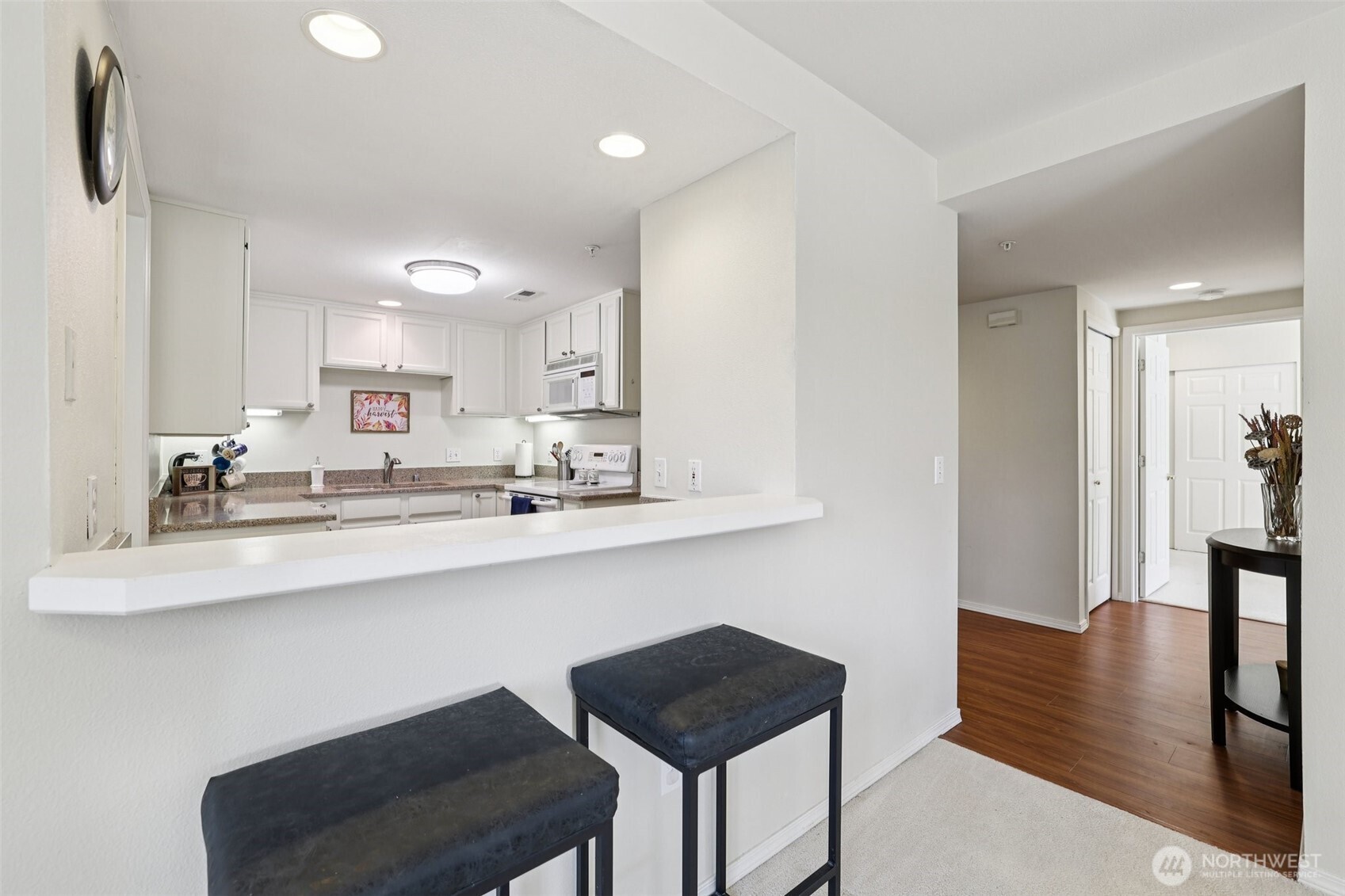 4109 224th Lane SE #207, Issaquah, WA 98029