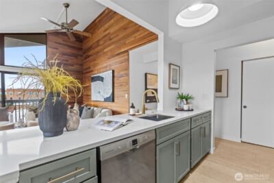 4911 Fremont Avenue N #303, Seattle, WA 98103 - Photo 12