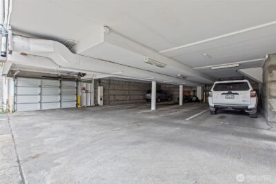 4911 Fremont Avenue N #303, Seattle, WA 98103 - Photo 29