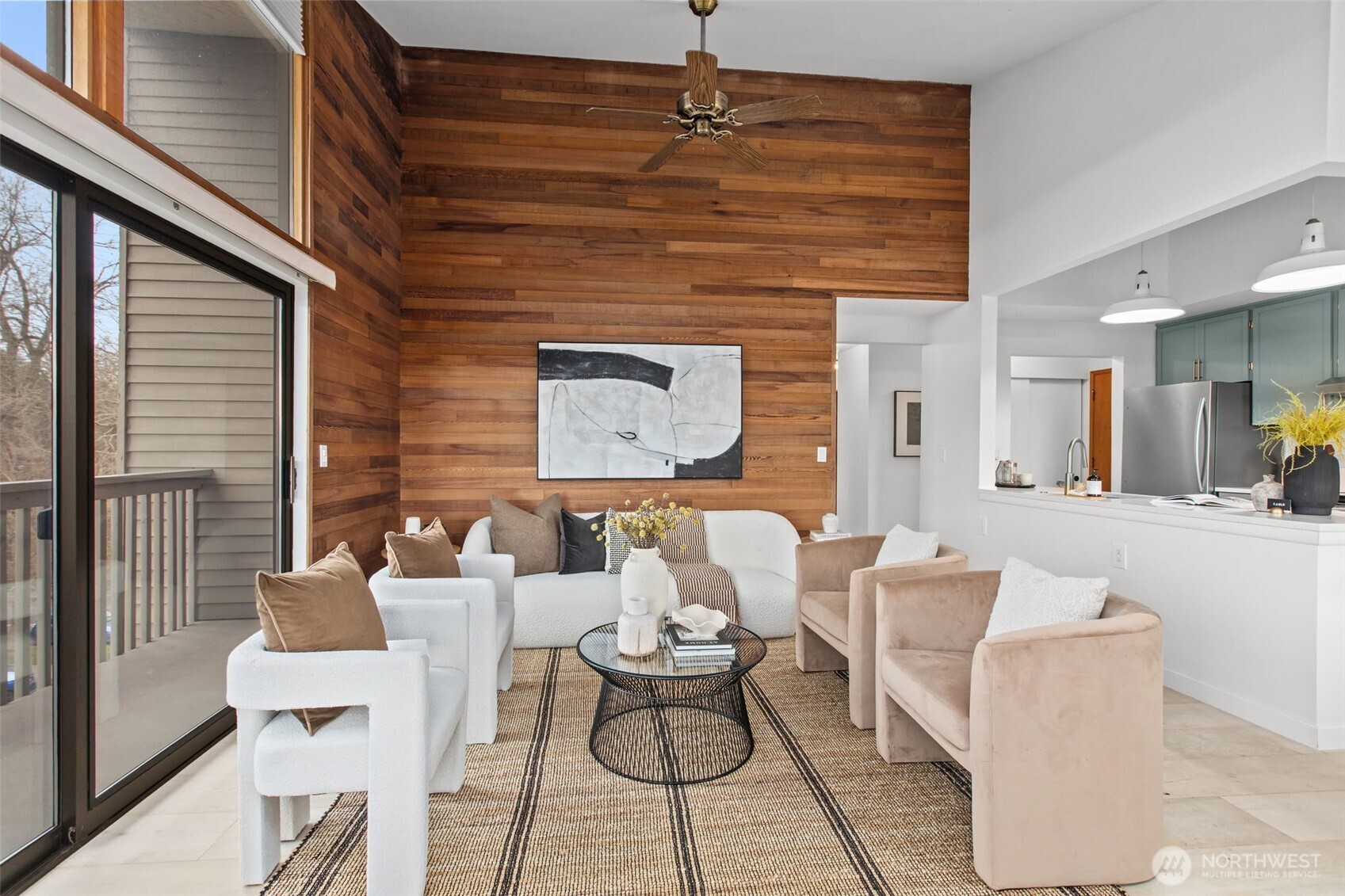 4911 Fremont Avenue N #303, Seattle, WA 98103