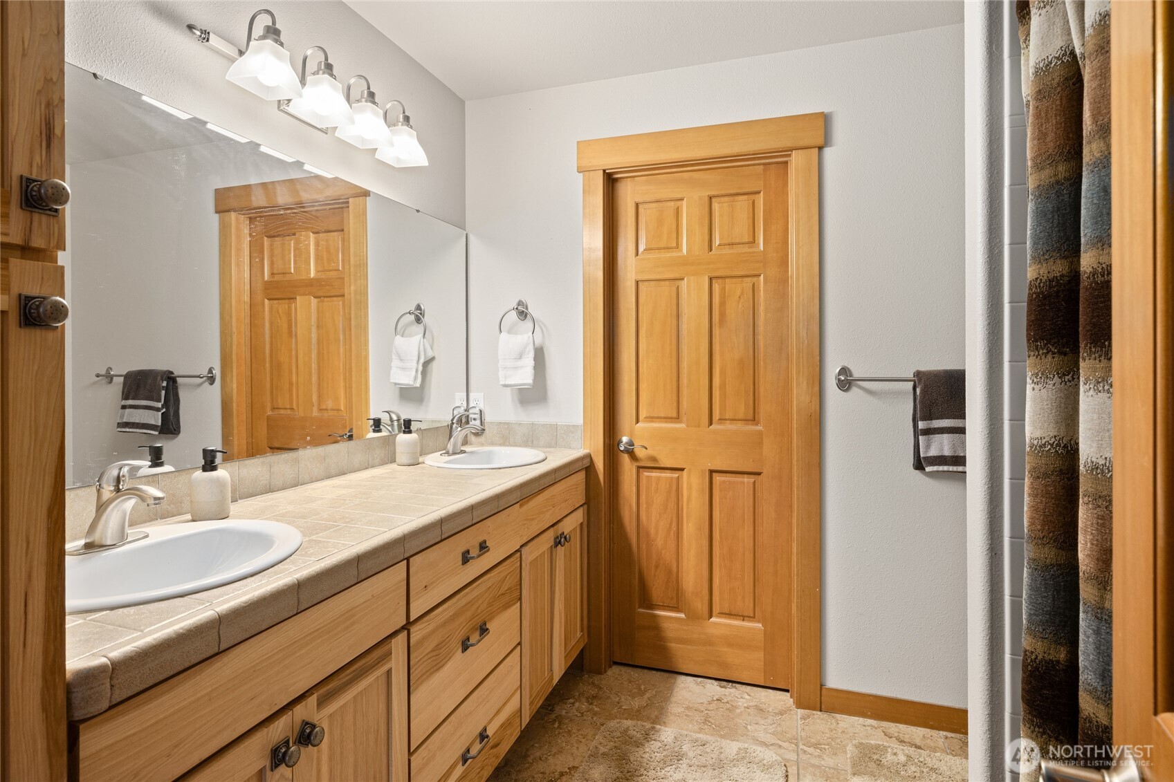 261 Tiger Lily Lane , Ronald, WA 98940